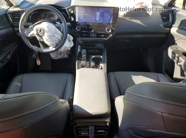 2T2GGCEZ3PC025084 2023 LEXUS NX Green Вид панелі приладів