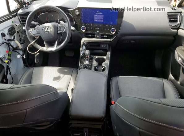 2T2GKCEZ1NC008988 2022 LEXUS NX Белый Вид панели приборов
