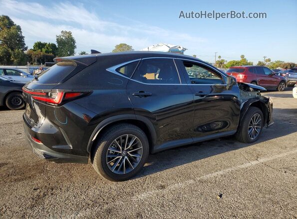 2T2GKCEZ1RC020127 2024 LEXUS NX Black Tył prawy