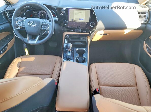2T2GKCEZ2RC017575 2024 LEXUS NX Gray Vista del salpicadero