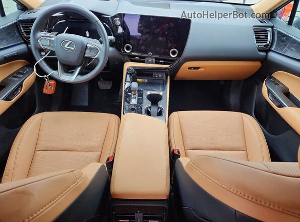 2T2GKCEZ7TC058646 2026 LEXUS NX Белый Вид панели приборов
