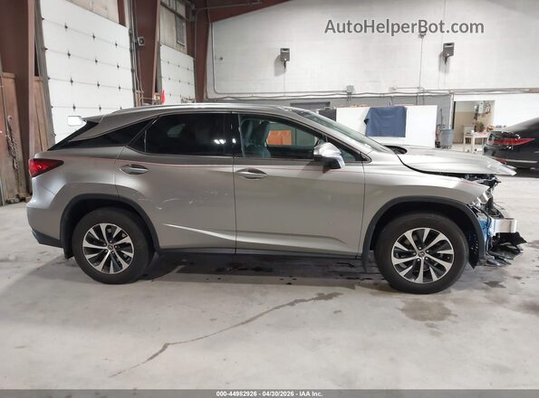 2T2HZMDA4NC324337 2022 LEXUS RX 350 Pewter Widok wnętrza z tyłu