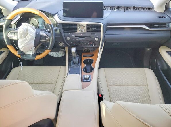 2T2HZMDA6NC320046 2022 LEXUS RX Серый Вид панели приборов