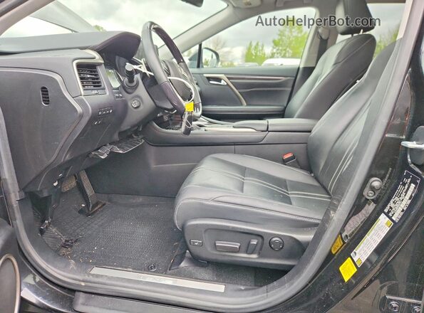 2T2JGMDA7NC091416 2022 LEXUS RX Черный Вид салона спереди