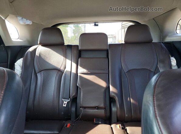 2T2ZZMCA6HC052027 2017 LEXUS RX Белый Вид задних сидений