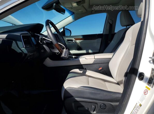 2T2ZZMCA7HC088745 2017 LEXUS RX Белый Вид салона спереди