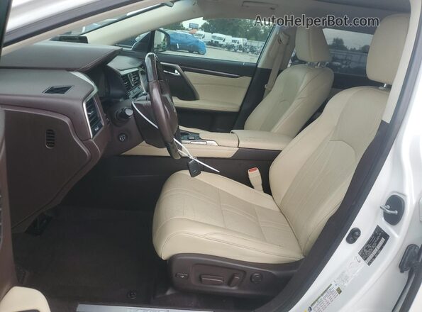 2T2ZZMCA8GC015172 2016 LEXUS RX Белый Вид салона спереди