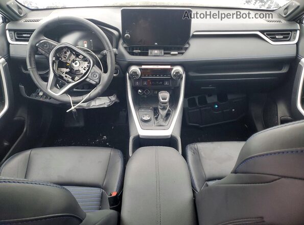 2T35WRFV0SW280948 2025 TOYOTA RAV4 White Widok deski rozdzielczej