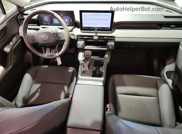 2T36CRAV5TW012032 2026 TOYOTA RAV4 Синий Вид панели приборов