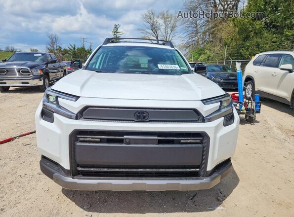 2T36CRAV7TW001257 2026 TOYOTA RAV4 Белый Вид спереди