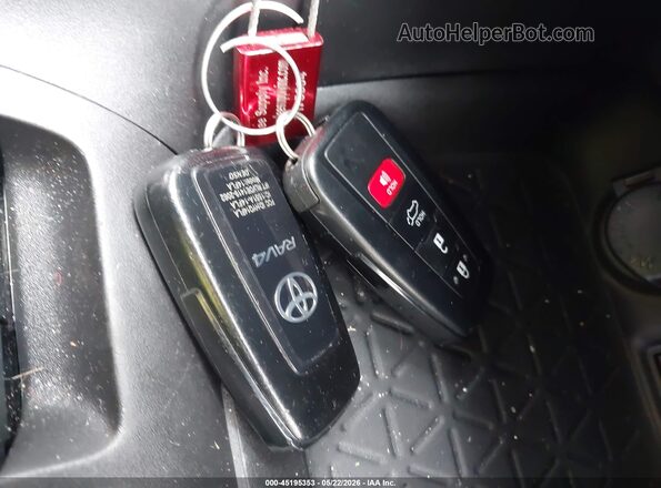 2T3A1RFV1PW387768 2023 TOYOTA RAV4 Серый Вид панели приборов