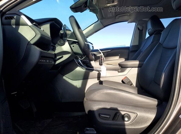 2T3A1RFV1SC542233 2025 TOYOTA RAV4 Charcoal წინა სალონის ხედი