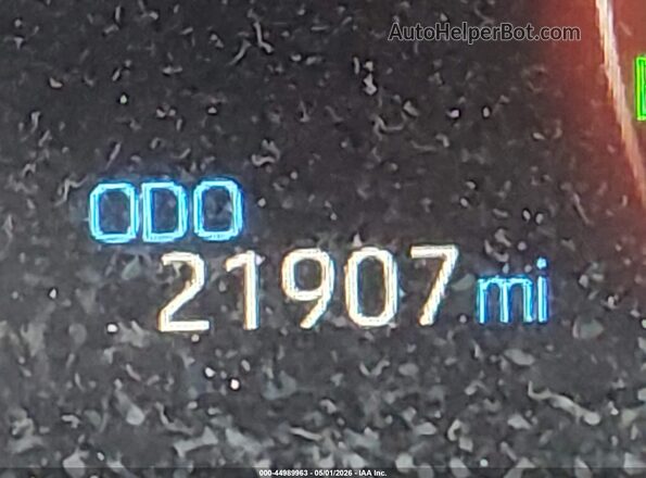 2T3A1RFV3RW462330 2024 TOYOTA LE Белый 