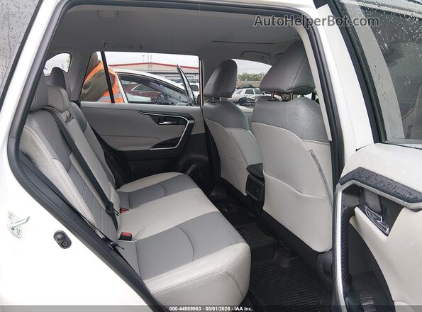 2T3A1RFV3RW462330 2024 TOYOTA LE Белый Вид наклейки с VIN-кодом