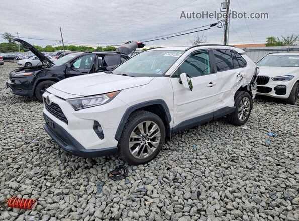 2T3A1RFV4KW035387 2019 TOYOTA RAV4 White Przód lewy