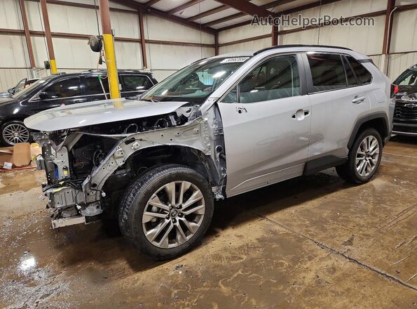 2T3A1RFV4RC450902 2024 TOYOTA RAV4 Silver Передня ліва чверть