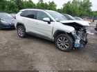 2021 Toyota Rav4 Xle Premium White vin: 2T3A1RFVXMW165158