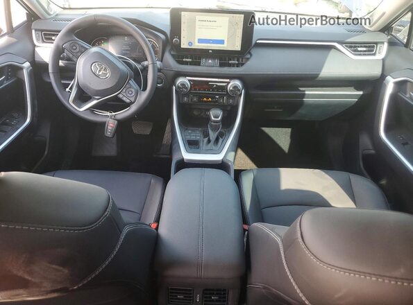 2T3A1RFVXSW632608 2025 TOYOTA RAV4 Blue Вид панелі приладів