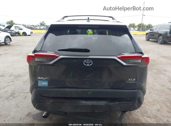 2T3B6RFV0MW005294 2021 TOYOTA LE Gray Front view