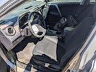 2018 Toyota Rav4 Le Серебряный vin: 2T3BFREV4JW765497