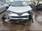 2017 Toyota Rav4 Le Серебряный vin: 2T3BFREV7HW560816