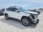 2025 Toyota Rav4 Xle Premium White vin: 2T3C1RFV1SW434993