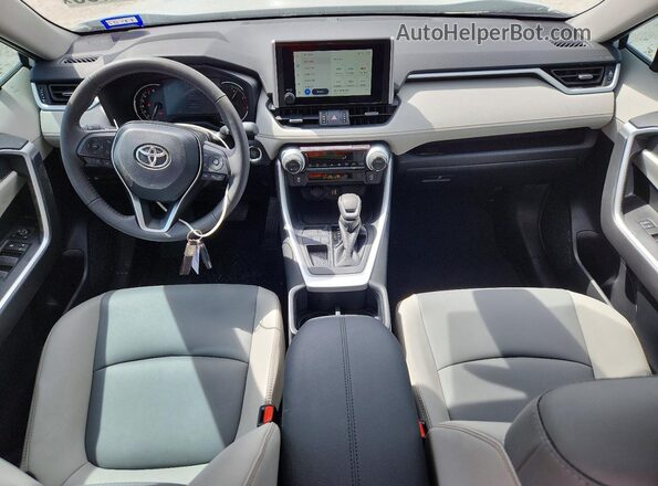 2T3C1RFV1SW434993 2025 TOYOTA RAV4 White Dashboard view