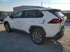 2019 Toyota Rav4 Xle Premium White vin: 2T3C1RFV2KW054304