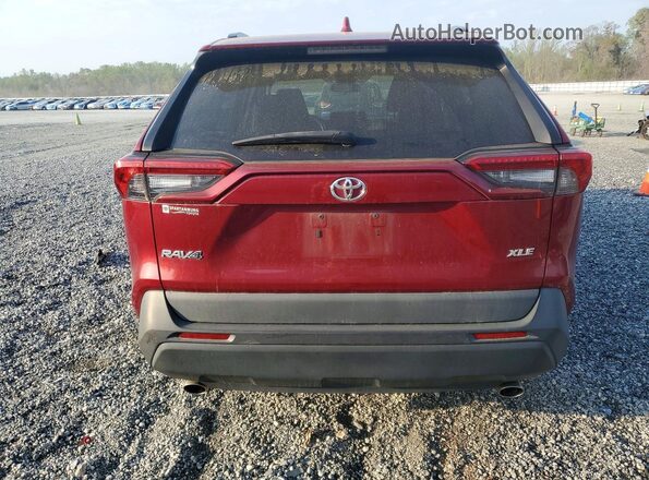 2T3C1RFV4MW138613 2021 TOYOTA RAV4 Red Հետևի տեսք