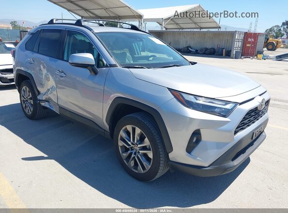 2T3C1RFV4PC221609 2023 TOYOTA LE Silver Przód prawy