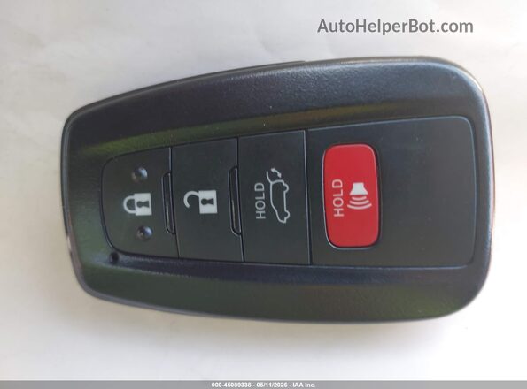 2T3C1RFV4PC221609 2023 TOYOTA LE Silver Widok deski rozdzielczej