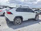 2024 Toyota Rav4 Xle Premium White vin: 2T3C1RFV5RW359421
