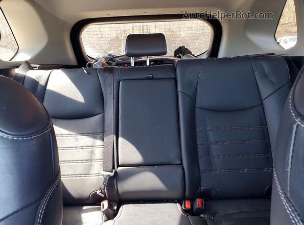 2T3C1RFV6LC072372 2020 TOYOTA LE Черный Вид задних сидений