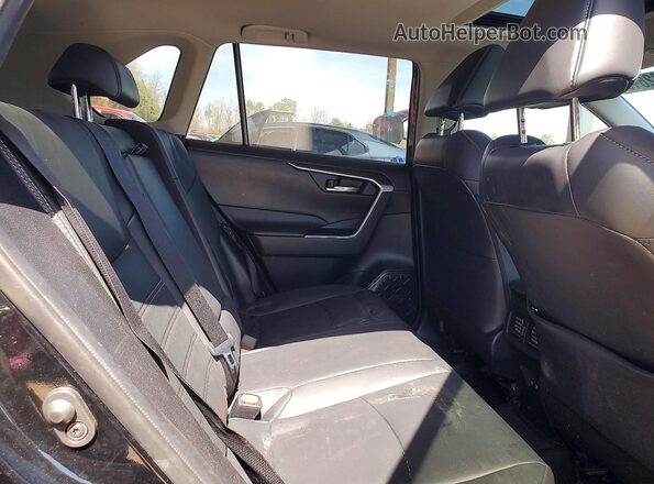 2T3C1RFV6LC072372 2020 TOYOTA LE Черный Вид задней части салона