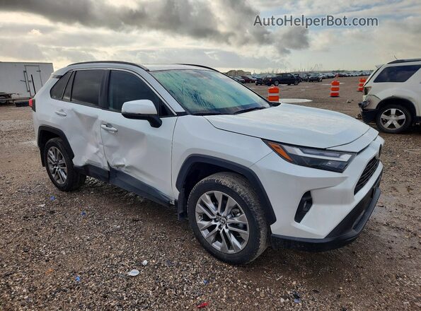 2T3C1RFV7PW280653 2023 TOYOTA LE Белый Передняя правая четверть