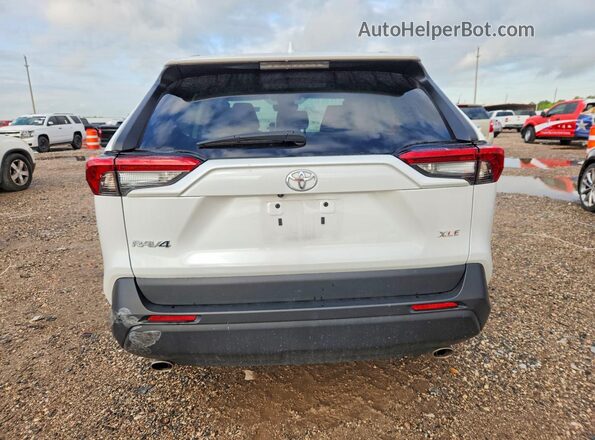 2T3C1RFV7PW280653 2023 TOYOTA LE Белый Вид сзади