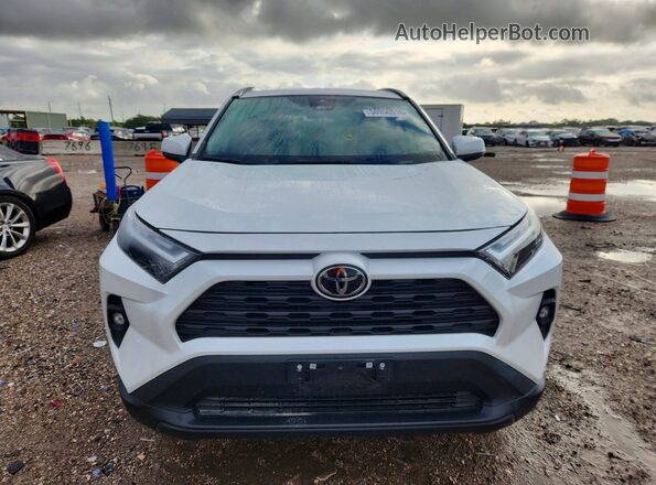 2T3C1RFV7PW280653 2023 TOYOTA LE Белый Вид спереди