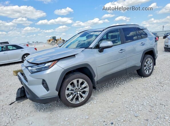 2T3C1RFV7SW435632 2025 TOYOTA RAV4 Silver წინა მარცხენა ხედი სამი მეოთხედიდან