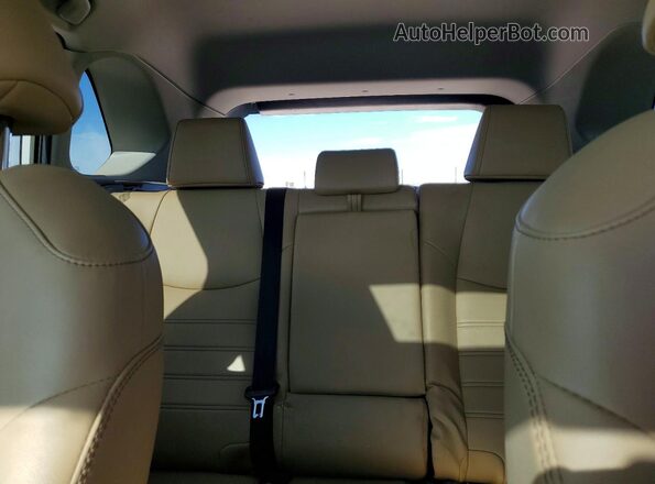 2T3C1RFVXSW396342 2025 TOYOTA RAV4 White Вид задніх сидінь