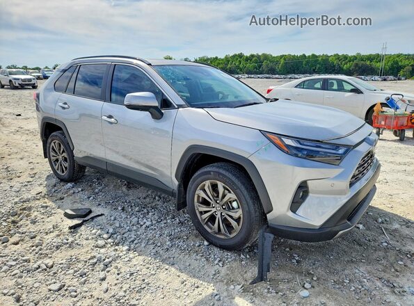 2T3D6RFV1SW084495 2025 TOYOTA RAV4 Silver Przód prawy