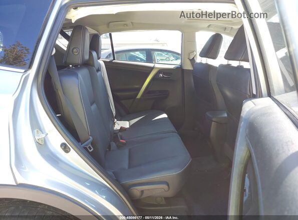2T3DFREV7JW732230 2018 TOYOTA LIMITED Серебряный 