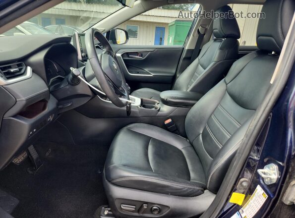 2T3DWRFV1LW047917 2020 TOYOTA RAV4 Синий Вид салона спереди