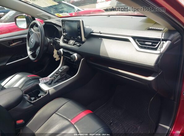 2T3DWRFV2LW047456 2020 TOYOTA LIMITED Красный Вид салона спереди