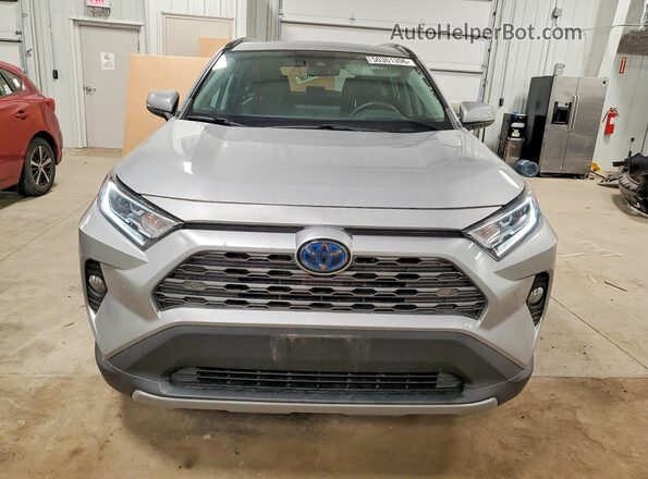 2T3DWRFV7KW018226 2019 TOYOTA RAV4 Серебряный Вид спереди