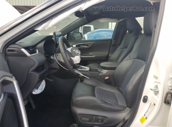 2T3E6RFV2RW051603 2024 TOYOTA RAV4 White 