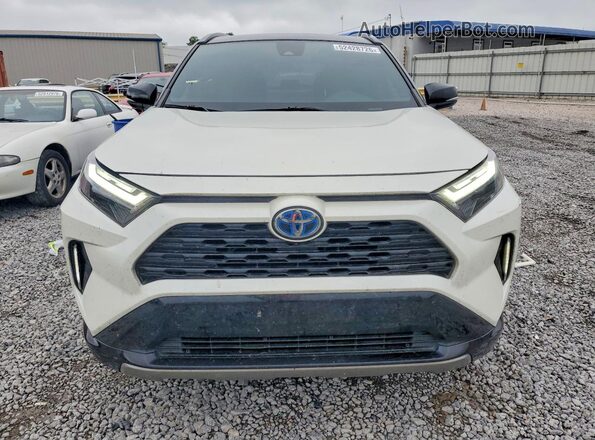 2T3E6RFV3NW031063 2022 TOYOTA RAV4 Белый Вид спереди