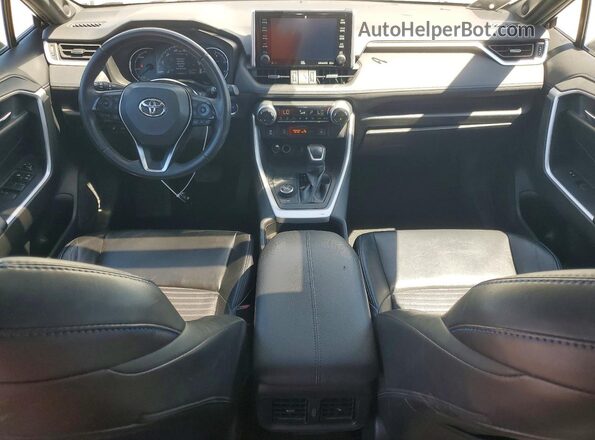 2T3E6RFV8MW019120 2021 TOYOTA RAV4 White წინა პანელის ხედი
