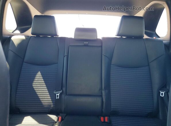 2T3E6RFV8MW019120 2021 TOYOTA RAV4 White უკანა სავარძლების ხედი