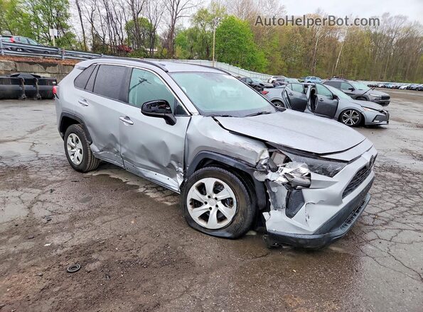 2T3F1RFV1KW006919 2019 TOYOTA RAV4 Серебряный Передняя правая четверть