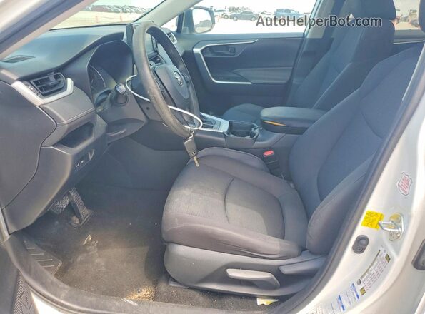 2T3F1RFV1LC083650 2020 TOYOTA RAV4 Белый Вид салона спереди